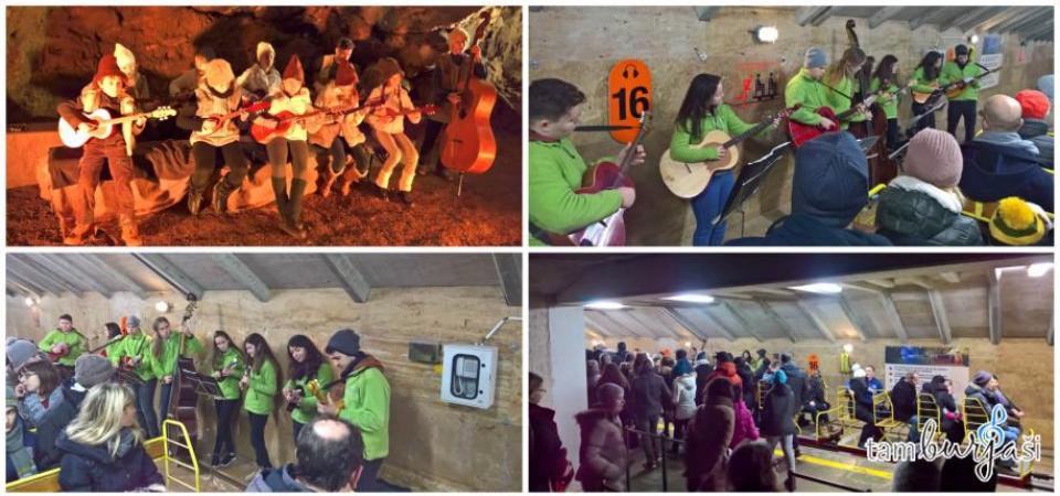 Tamburjaši igrajo na tamburice - žive jaslice v Postojnski jami